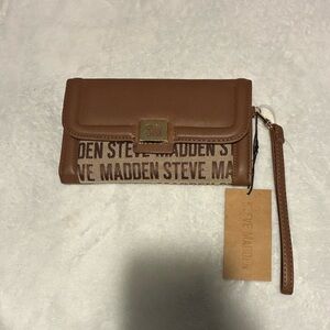 Steve Madden Brown Fold-Over Wallet Clutch New With Tags